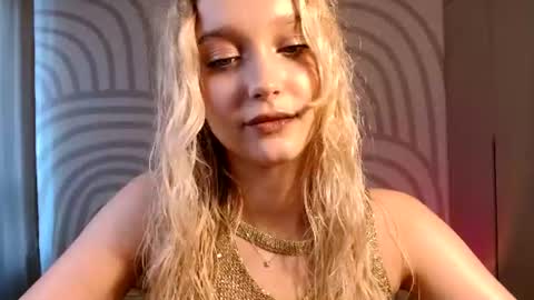 Serena XoXo online show from 6, 7, 2026