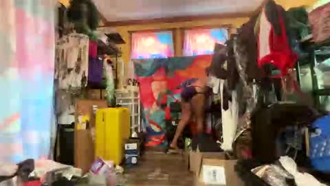 Snapshot of queensquirtntwerk chatting on 7, 3, 2026 Queen Hilarity online show from 7, 3, 2026