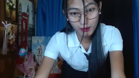 queensteffi online show from 14, 12, 2024