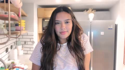 Snapshot of queenv66 chatting on 4, 12, 2024 Val - online show from 4, 12, 2024