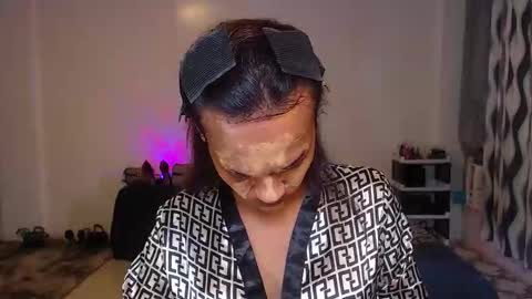 Snapshot of queenvalentinats chatting on 1, 2, 2026 ValentinaMoone online show from 1, 2, 2026