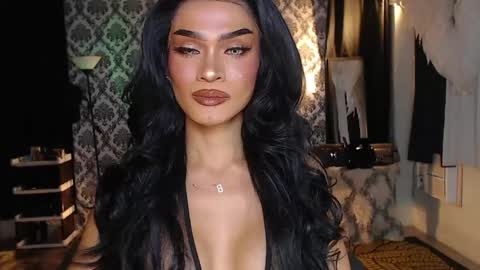 Snapshot of queenvalentinats chatting on 25, 3, 2026 ValentinaMoone online show from 25, 3, 2026