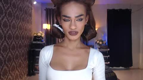 ValentinaMoone online show from 15, 6, 2026
