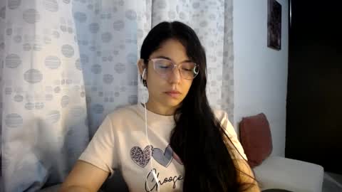 Snapshot of queenvictoria2023 chatting on 11, 7, 2026 Paola online show from 11, 7, 2026