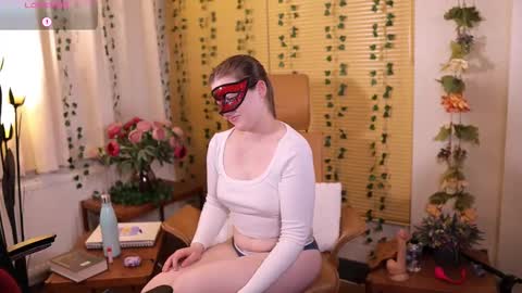 Snapshot of quinnrmonroe chatting on 4, 2, 2026 QuinnMonroe online show from 4, 2, 2026