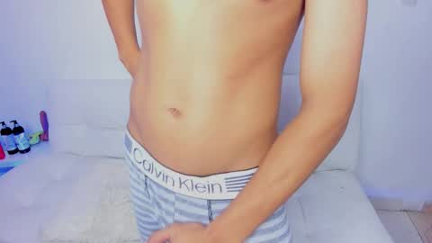 quintana_444 online show from 18, 11, 2025