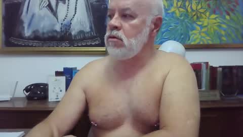 Snapshot of quiquewolf1959 chatting on 3, 5, 2026 quiquewolf1959 online show from 3, 5, 2026