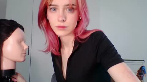 Snapshot of quyenpollio chatting on 11, 6, 2026 Lana Pollio online show from 11, 6, 2026