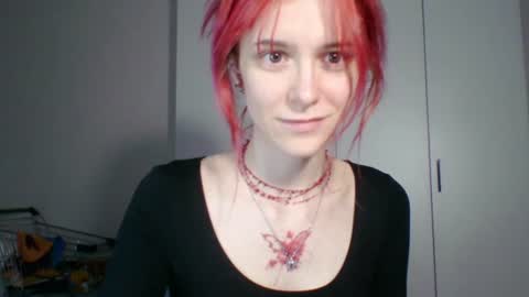 Snapshot of quyenpollio chatting on 18, 6, 2026 Lana Pollio online show from 18, 6, 2026