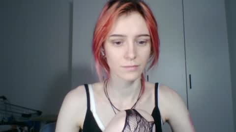 Snapshot of quyenpollio chatting on 28, 6, 2026 Lana Pollio online show from 28, 6, 2026