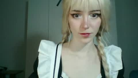 Snapshot of quyenpollio chatting on 3, 7, 2026 Lana Pollio online show from 3, 7, 2026