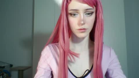 Snapshot of quyenpollio chatting on 7, 7, 2026 Lana Pollio online show from 7, 7, 2026