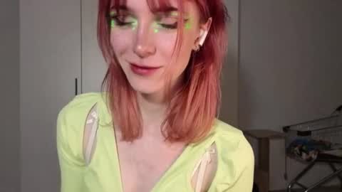 Snapshot of quyenpollio chatting on 20, 7, 2026 Lana Pollio online show from 20, 7, 2026