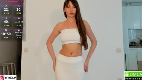 Snapshot of r00xvel chatting on 14, 4, 2026 r00xvel online show from 14, 4, 2026