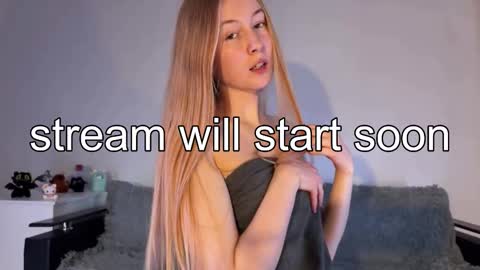 Snapshot of r1nav1 chatting on 17, 3, 2026 sweet Vivi online show from 17, 3, 2026