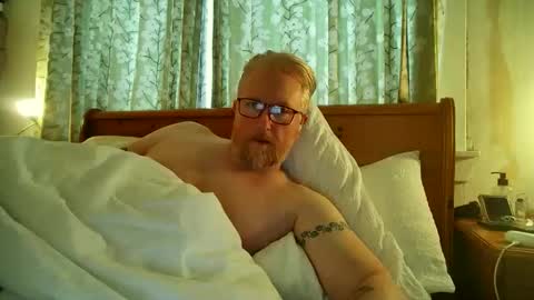 Snapshot of r_o_h_a_n_r_o_o_m chatting on 10, 3, 2026 r_o_h_a_n_r_o_o_m online show from 10, 3, 2026