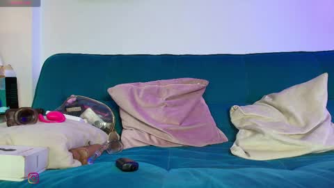 Snapshot of raacheck chatting on 11, 4, 2026 RAACHECK online show from 11, 4, 2026