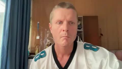 Snapshot of rabbit_eyes69 chatting on 16, 11, 2025 rabbit_eyes69 online show from 16, 11, 2025