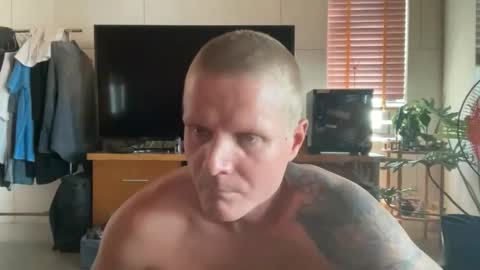 rabbit_eyes69 online show from 27, 5, 2026