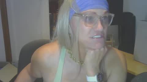 Snapshot of rachaelmorningxx chatting on 29, 4, 2026 rachaelmorningxx online show from 29, 4, 2026