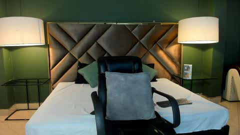 Snapshot of rache_roth chatting on 8, 4, 2026 Rachel online show from 8, 4, 2026