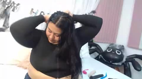 Snapshot of racheel_smith chatting on 15, 10, 2025 rachel online show from 15, 10, 2025