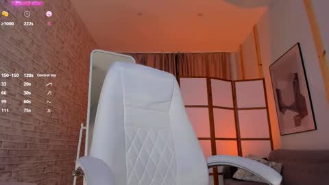 Snapshot of rachel_kelly chatting on 22, 2, 2025 Rachel Kelly online show from 22, 2, 2025