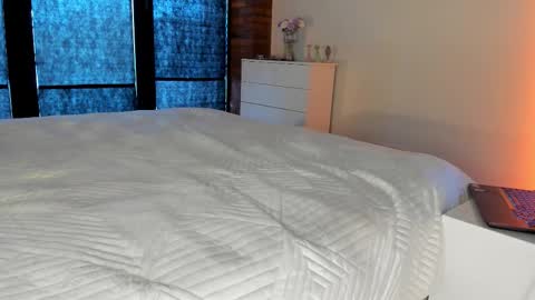 Sherryl online show from 26, 2, 2026