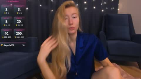 Snapshot of rachel_rut chatting on 22, 11, 2025 Rachel online show from 22, 11, 2025