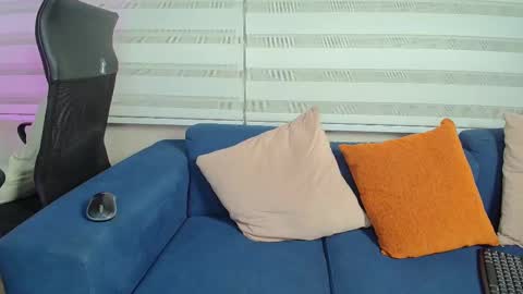 Rachell online show from 4, 3, 2025