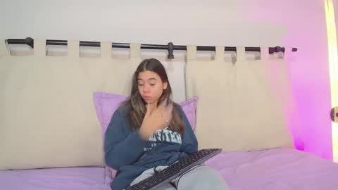 Rachell online show from 8, 3, 2025