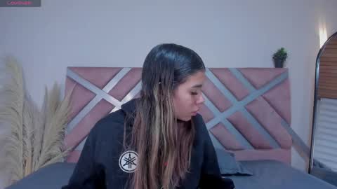 Snapshot of rachell_criss chatting on 28, 3, 2026 Rachell online show from 28, 3, 2026