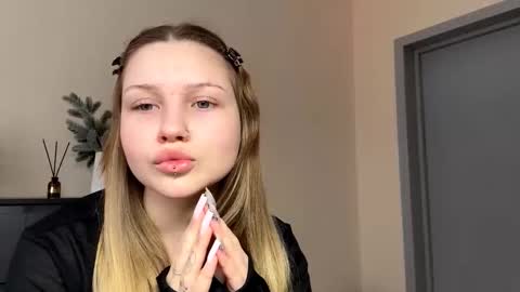 Snapshot of rachellemontag chatting on 12, 2, 2026 Alex online show from 12, 2, 2026