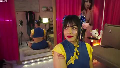 Snapshot of rachellkors_ chatting on 10, 7, 2026 rachellk online show from 10, 7, 2026