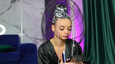 Snapshot of rachelravee chatting on 1, 11, 2025 Ann online show from 1, 11, 2025