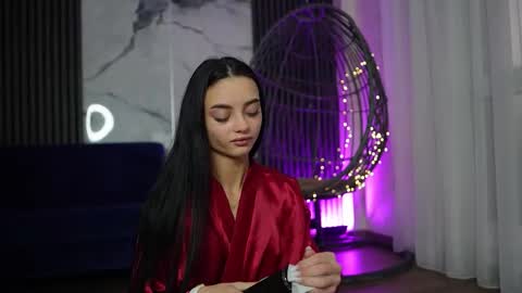 Snapshot of rachelravee chatting on 25, 11, 2025 Ann online show from 25, 11, 2025