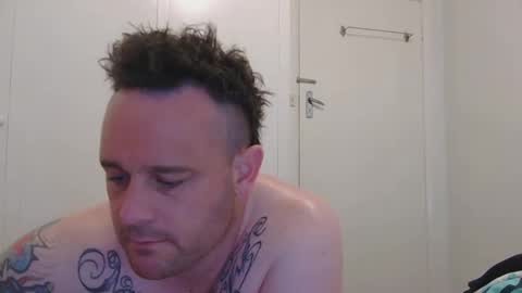 Snapshot of racr2222 chatting on 25, 2, 2025 Racer..... Who wants to get Naked sex cock ass pussy online show from 25, 2, 2025