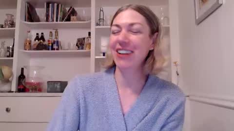 Racy Tracy online show from 10, 2, 2026