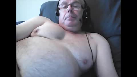 Snapshot of rader50 chatting on 22, 11, 2025 rader50 online show from 22, 11, 2025