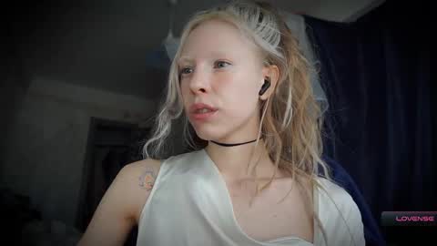 Snapshot of radiant_ada chatting on 17, 3, 2026 ada online show from 17, 3, 2026