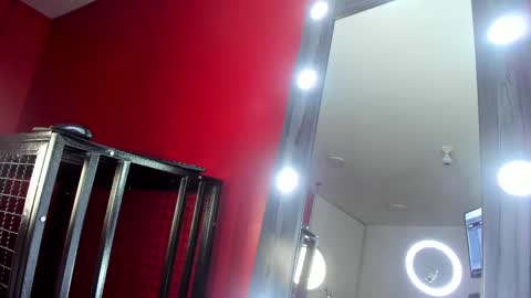 radiant_sapphire online show from 13, 12, 2024