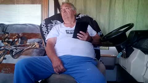 Snapshot of radiomantim chatting on 6, 5, 2026 Radioman for fun online show from 6, 5, 2026