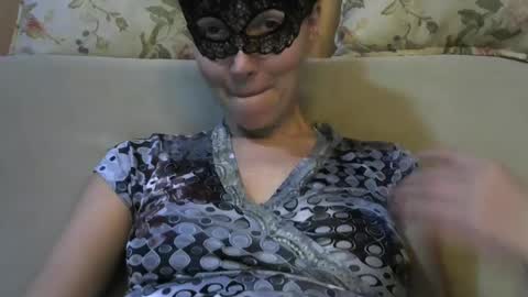 Rafaella online show from 3, 3, 2025