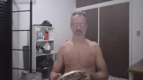 Snapshot of rafaelsel chatting on 16, 10, 2025 Big Uncle Jungle online show from 16, 10, 2025