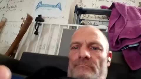 Snapshot of ragingzef69 chatting on 23, 12, 2024 Bigthickdickinvic online show from 23, 12, 2024