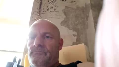 Snapshot of ragingzef69 chatting on 29, 12, 2024 Bigthickdickinvic online show from 29, 12, 2024