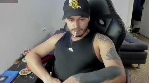 Snapshot of ragnar_lothbrok77 chatting on 17, 11, 2025 ragnar_lothbrok77 online show from 17, 11, 2025