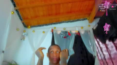 Snapshot of ragnarhot24 chatting on 23, 2, 2026 Andres H online show from 23, 2, 2026