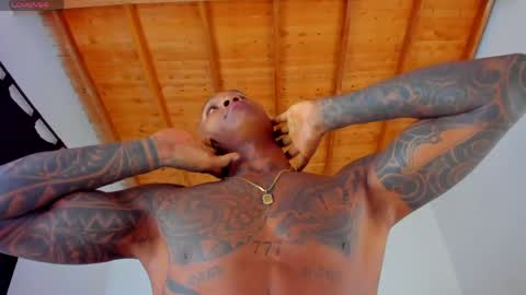 Snapshot of ragnarhot24 chatting on 14, 4, 2026 Andres H online show from 14, 4, 2026