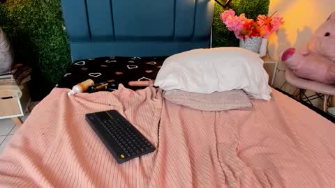 Snapshot of raia_ chatting on 15, 2, 2026 Raia online show from 15, 2, 2026